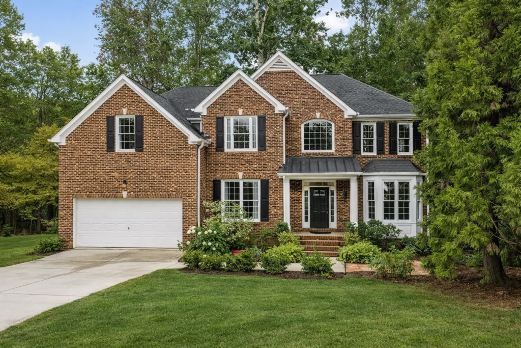Richmond soft wash gutter clean home exterior